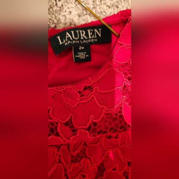 Lauren Ralph Lauren womens lace mini dress size 2P (fits like regular 2-4) red - Picture 4 of 4